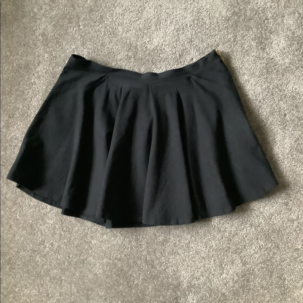 Victoria’s Secret mini swing skirt size 12